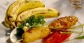 Banana-Q – ein beliebter philippinischer Leckerbissen aus karamelisierter Banane (Tagalog)