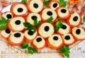 Baked Oat Croquettes with Tomatoes and Nut Pâté (In Bulgarian)