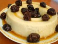 Brazilian Vegan Manjar de Coco (Coconut Custard Pudding in Caramel Sauce) (In Portuguese)